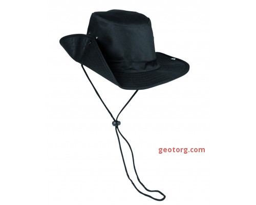 Шляпа с люверсами черная
